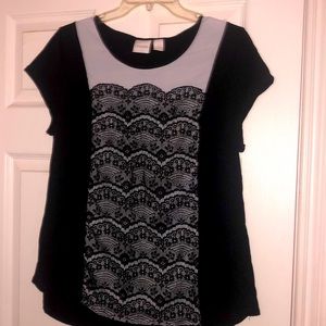 Chico’s size 2 lace short sleeve blouse